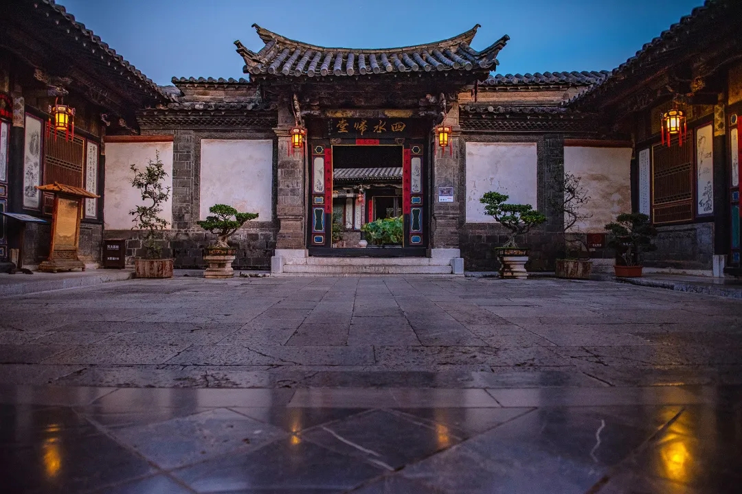 建水旅游团|建水燕子洞|建水燕子洞+团山2日游